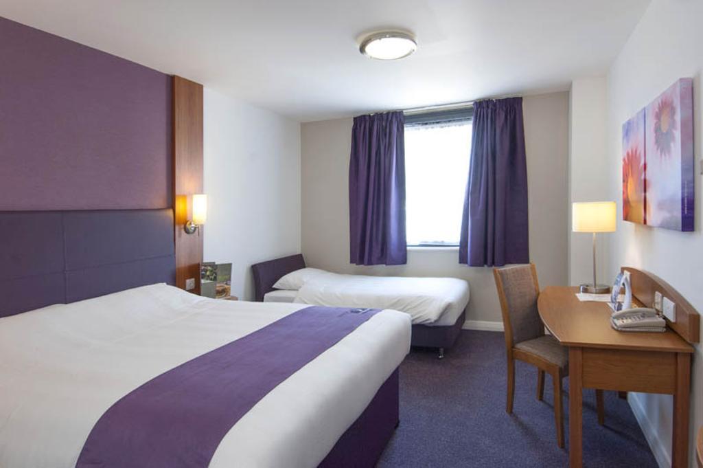 Premier Inn Swindon Central Chambre photo