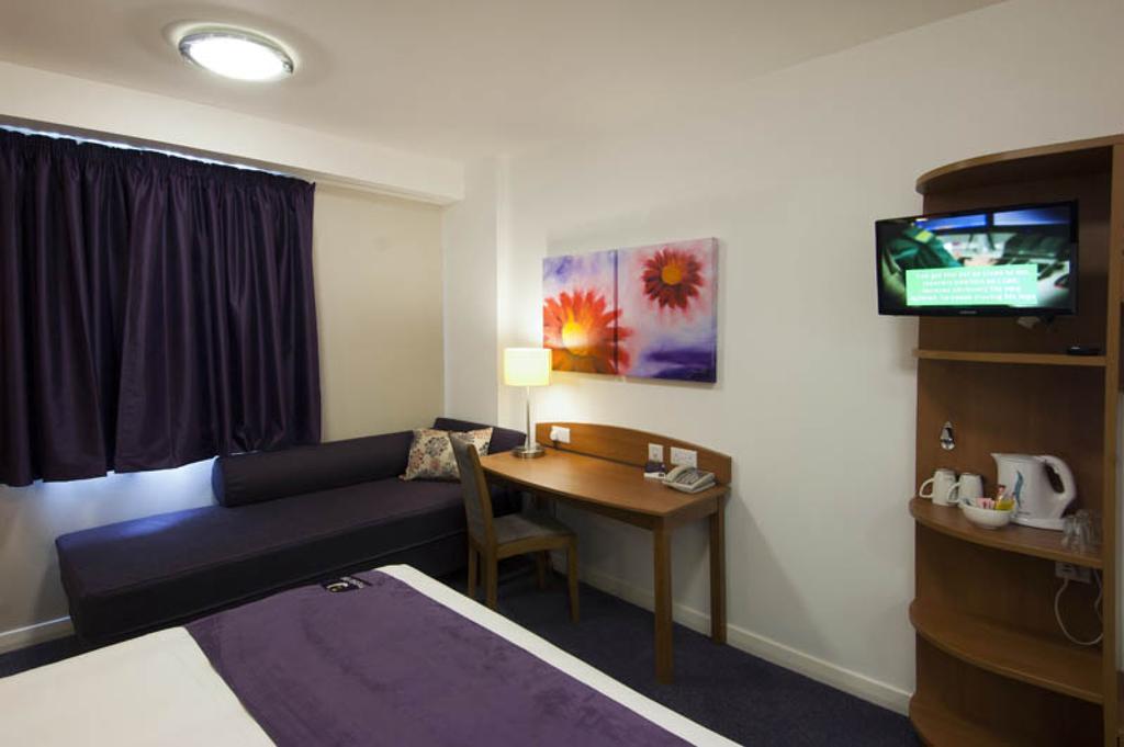 Premier Inn Swindon Central Chambre photo